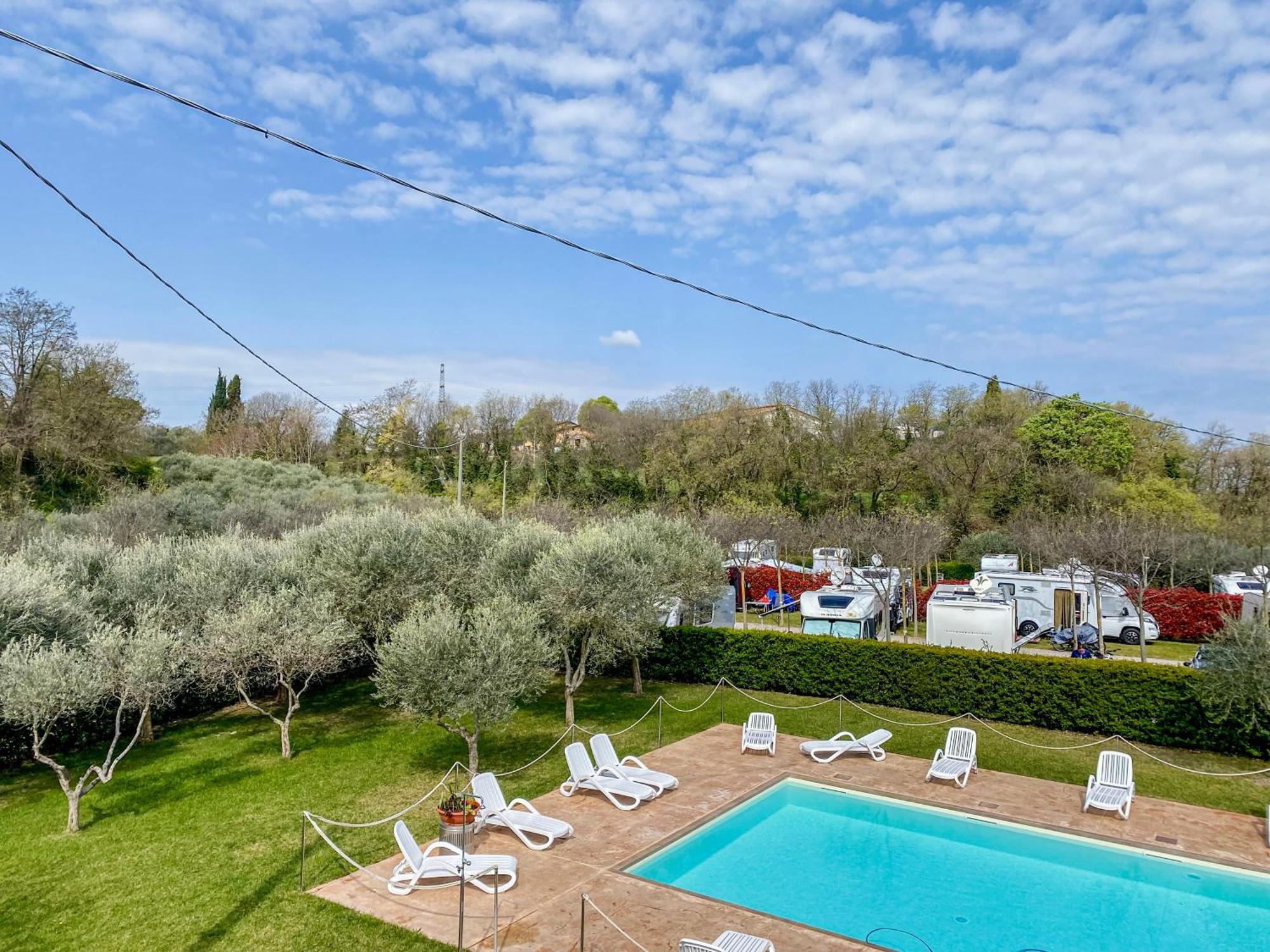 Seregner Agricamping & Homes - Adults Only 18 Monzambano Dış mekan fotoğraf